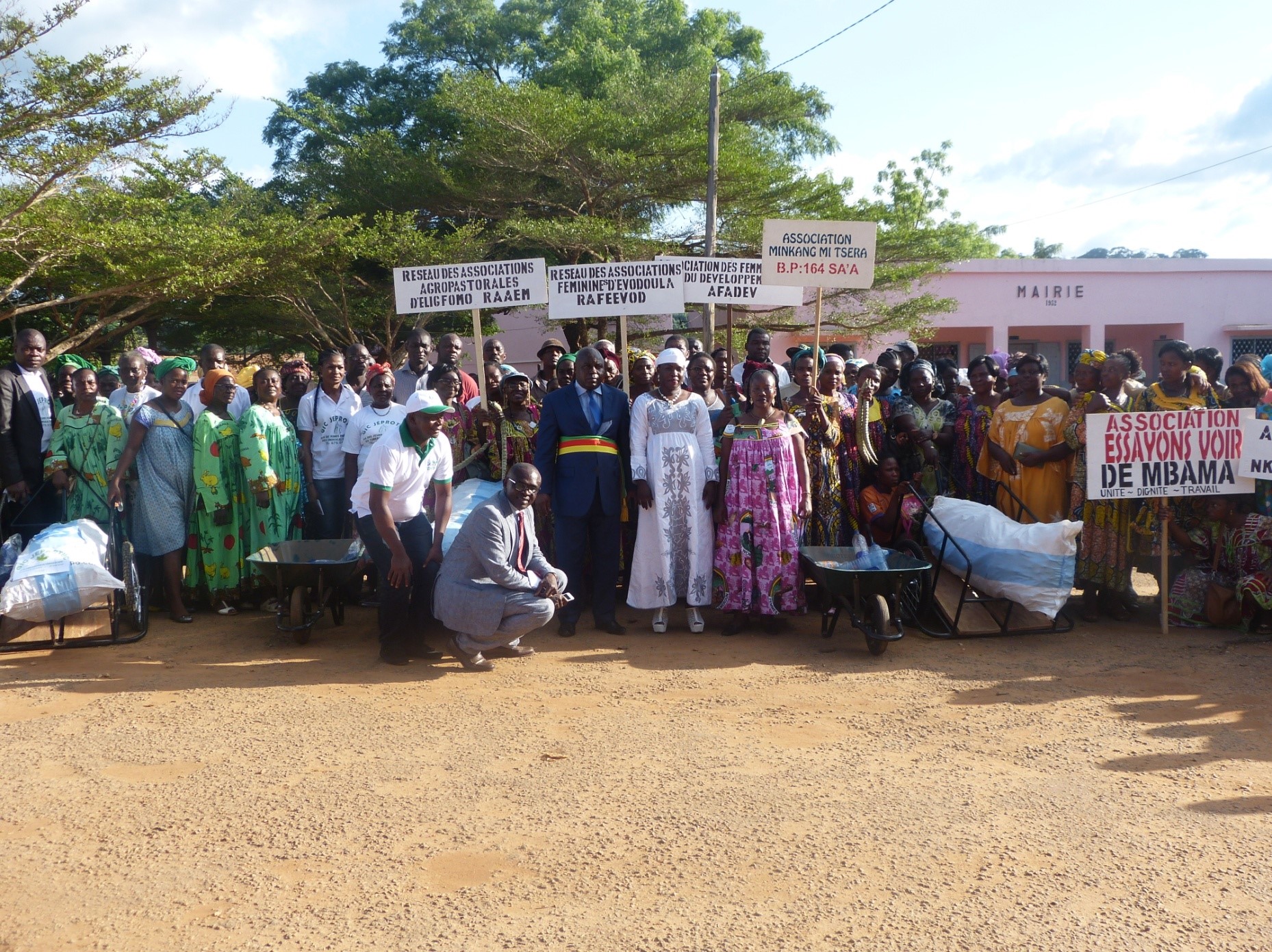Le concours du bon bâton de manioc, toutes gagnantes